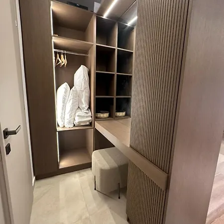 Kalista Luxury *